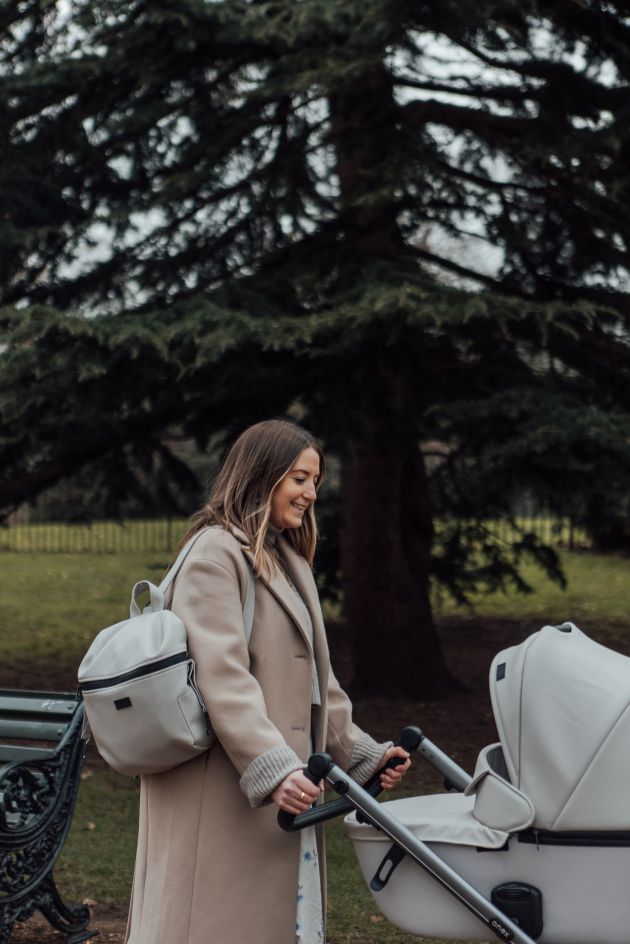 Jak si užít bezpečnou jízdu s kočárkem v MHD