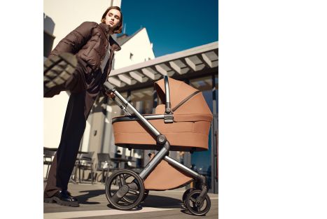 4 tipy, jak vybrat správný kočárek do zimy