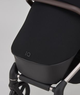 IQ foot cover for seat unit