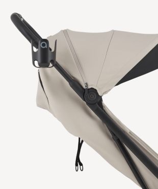 Universal cup holder