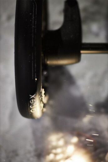 Winter stroller for all-weather walks: reasons why you need Anex m/type