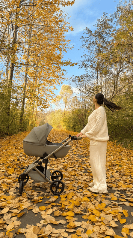 Anex Eli in real life